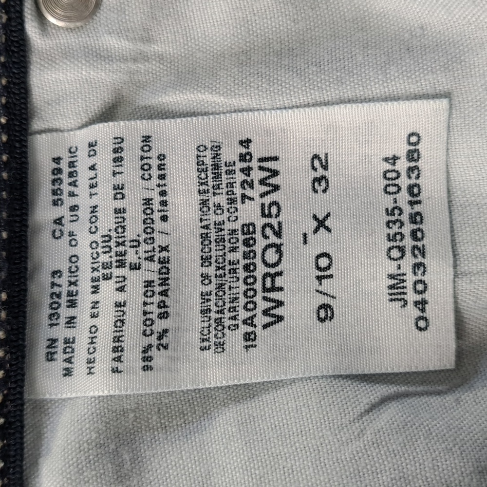 Wrangler Q-Baby No Gap Waistband Bootcut Blue Jeans Size  9/10 x 32 - Picture 15 of 17